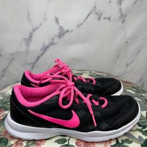 Nike | Training Core Motion Tr2 | Sz 7